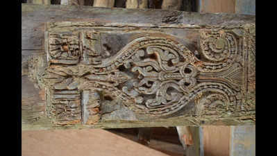 12th century wood carvings dumped out of Zarme temples during revamp