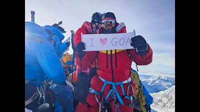 41-yr-old Porvorim resident becomes first Goan to climb Mount Everest