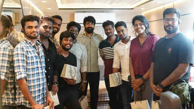 Sivakarthikeyan gifts luxurious watches to 'Amaran' assistant directors