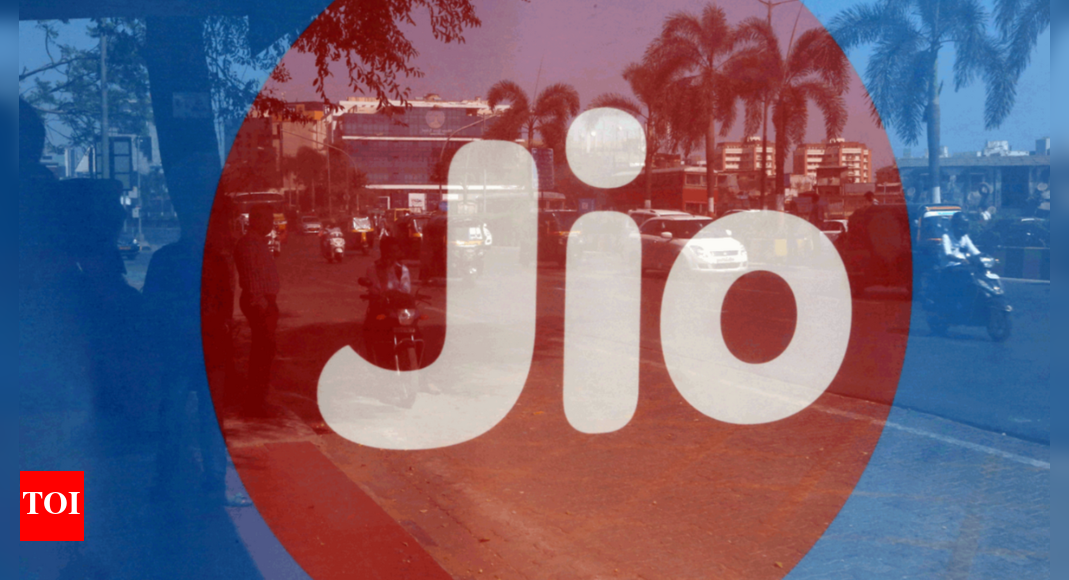 Reliance Jio&rsquo;s new OTT plan, Google&rsquo;s India manufacturing plans, TCS COO retires and other top tech news of the week &ndash; Times of India