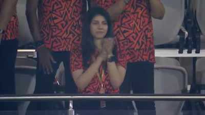 Sunrisers Hyderabad co-owner Kavya Maran in tears after team's big loss in IPL final. Watch