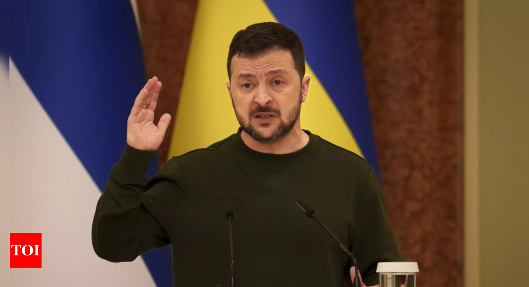 Ukraine president Volodymyr Zelenskyy, from ravaged Kharkiv, urges Joe Biden and Xi Jinping to join peace summit – Times of India