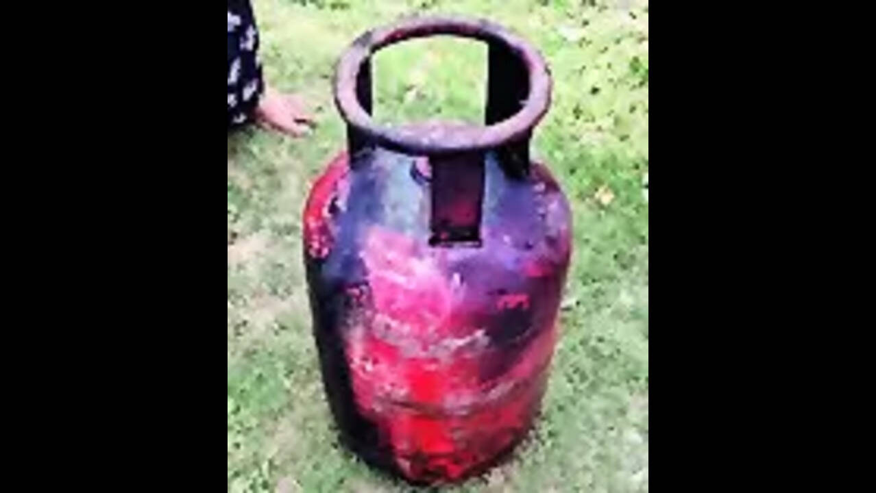 Gas leak Gas leak triggers fire, family in Nagpur escapes lucky