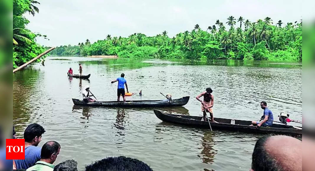 Two cousins drown in Chalakudy River, 1 rescued | Kochi News - Times of ...