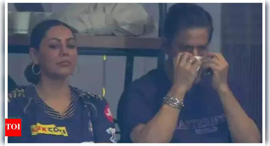 Shah Rukh Khan’s wife Gauri Khan ensuring he wears the mask at IPL 2024 ...