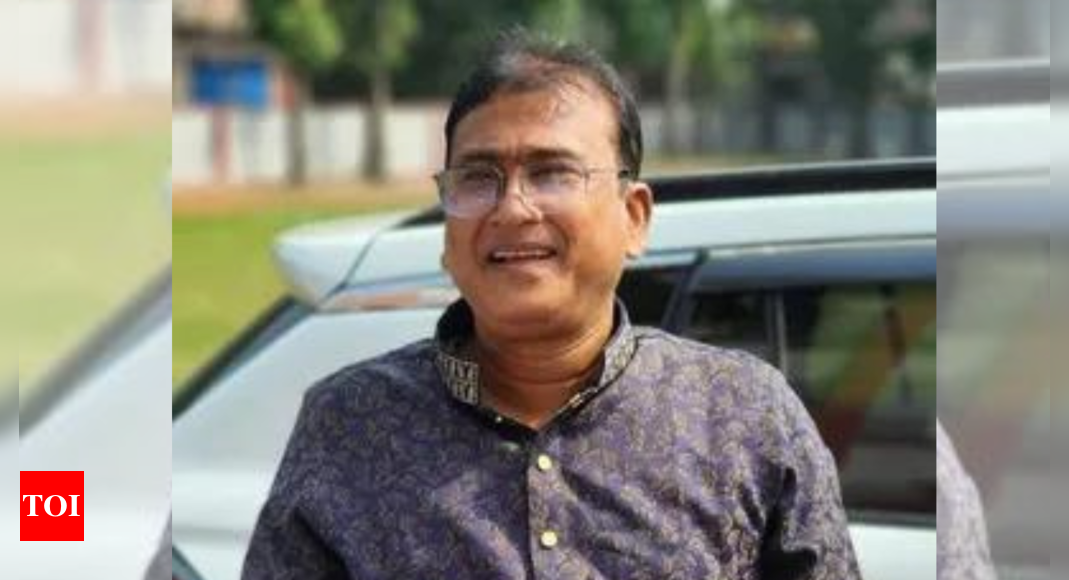 Bangladesh MP murder: Killers left flat wearing Azim's clothes