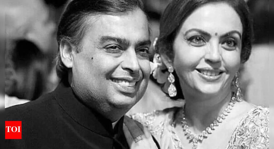 Mukesh Ambani's proposal to Nita Ambani like a page from a Bollywood movie | - Vimarsana News