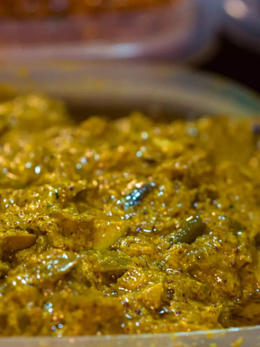 How To Make Immunity Boosting Kachi Haldi Ka Achar Times Of India