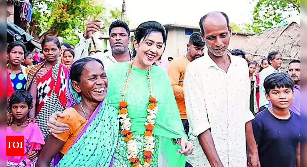 Actress Varsha: Actress Varsha Priyadarshini Adds Spice to Poll Contest in Jajpur's Barchana | Bhubaneswar News - Vimarsana News