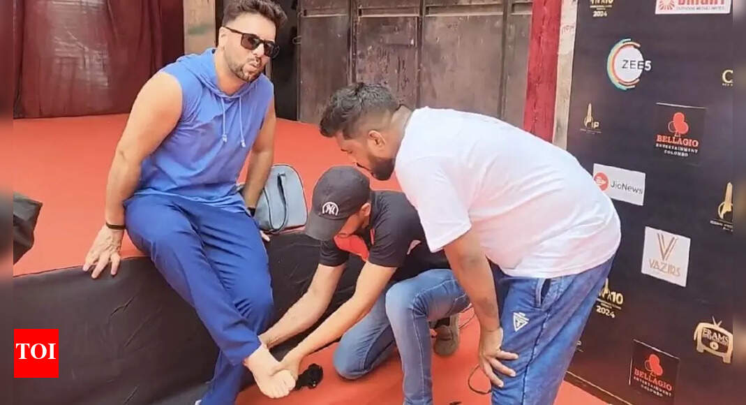 Kundali Bhagya fame Sanjay Gagnani sprains his leg amidst dance rehearsals for an award show - Vimarsana News