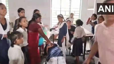 Several students faint at Bihar school amid heatwave