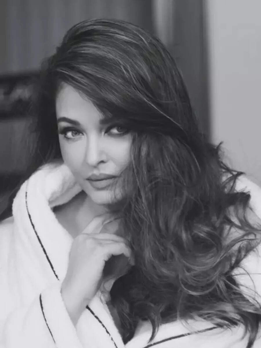 Aishwarya Rai's timeless beauty continues to captivate fans | Times of ...