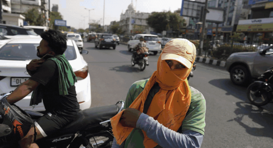 'I try to refill bottle from anyone around': Delhiites react as mercury hits record 52.3°C | Delhi News - Vimarsana News