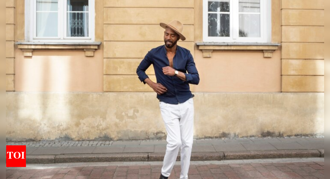 Lightweight Mens White Linen Pants for the Summers - Vimarsana News