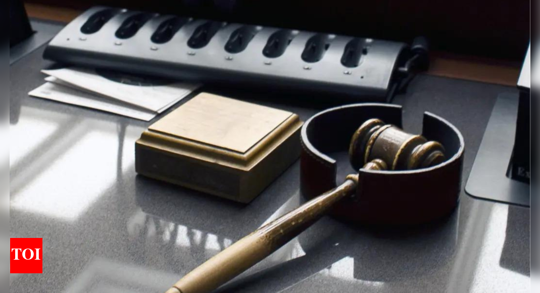 US District judge Larry Hicks dies after being struck by vehicle near