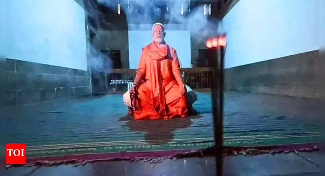 PM Modi meditates at Vivekananda rock memorial for the upliftment of Bharat: BJP's CR Kesavan | India News - Vimarsana News