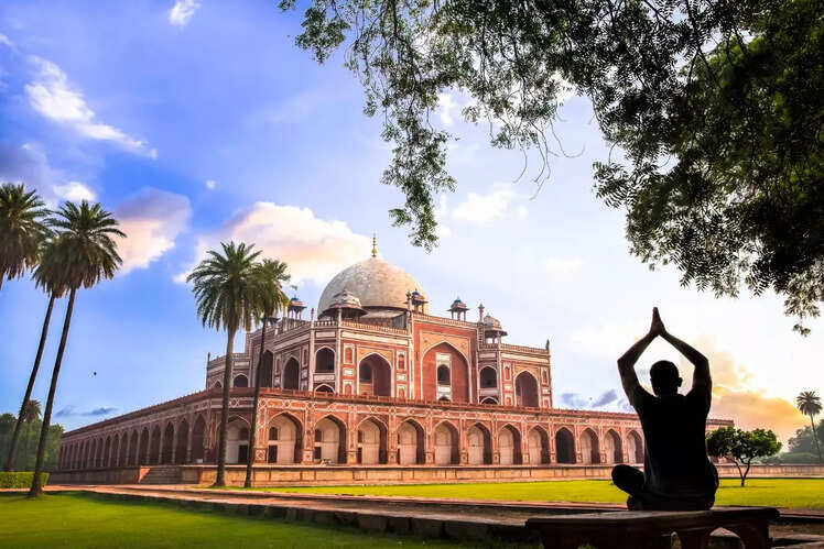 Humayun&rsquo;s Tomb, Delhi by Hamida Banu Begum