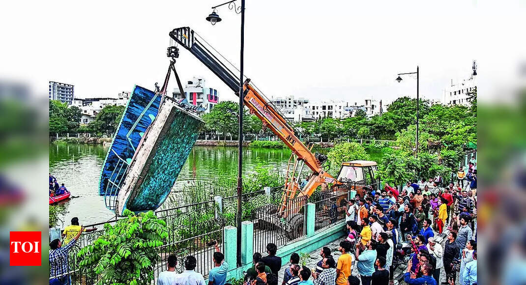 Tragedy: Rajkot fire brings back tragic memories for Harni victims | Vadodara News - Vimarsana News