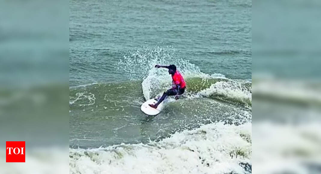 Surfing: Tamil Nadu Surfers Dominate Day 1 of Indian Open of Surfing 5.0 | Mangaluru News - Vimarsana News