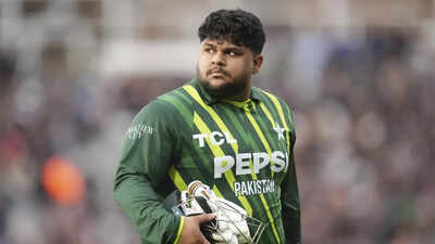 Watch: Pakistan wicketkeeper Azam khan almost in tears, comforted by ...