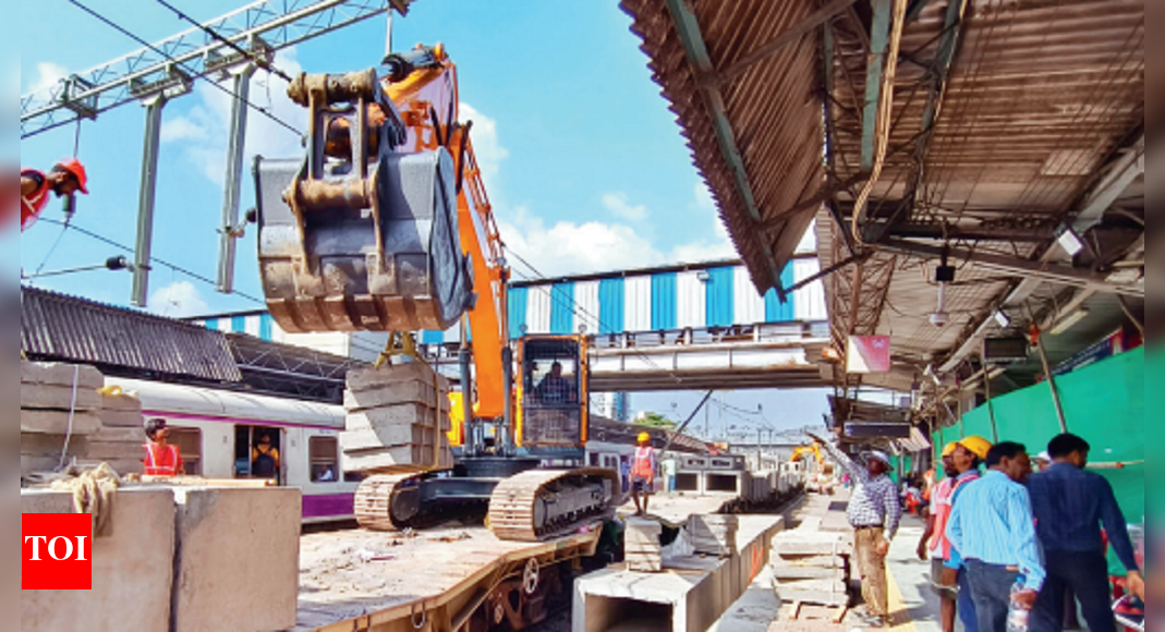 Central Railway (CR) to curtail services today; pvt buses to ease commute | Mumbai News - Vimarsana News
