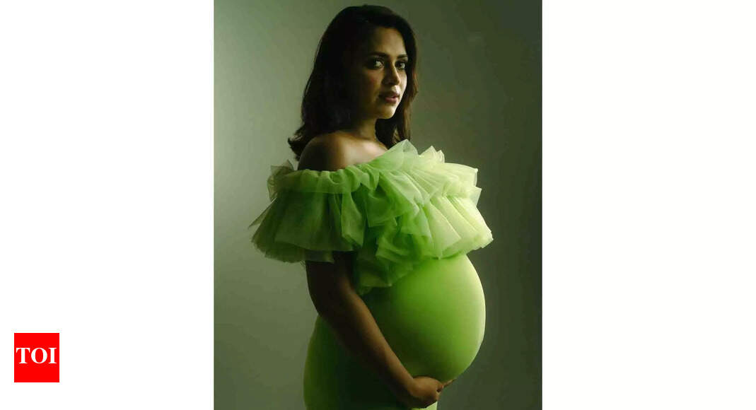 Amala Paul: The new soul I'm carrying gave me the courage to sing | Malayalam Movie News - Vimarsana News