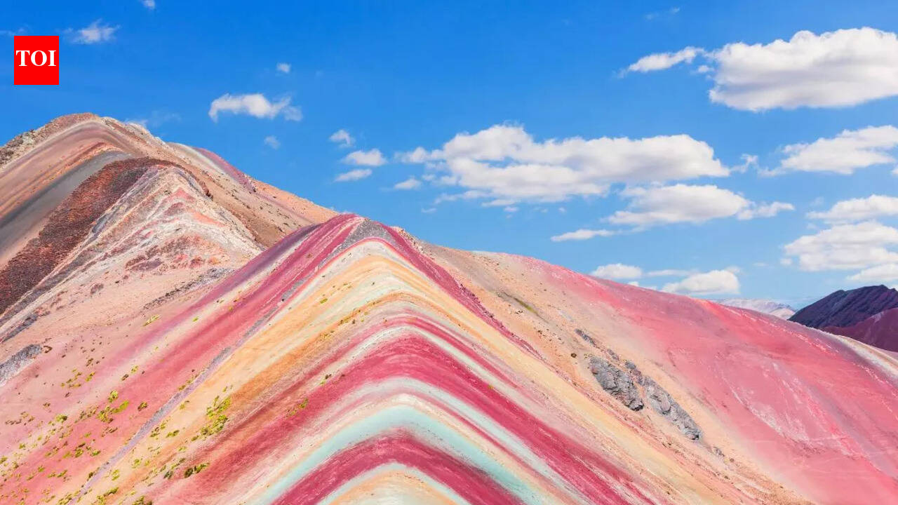 6 most colourful mountains on Earth and the science behind their ...