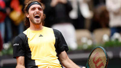 Tsitsipas beats Arnaldi to reach French Open quarter-finals