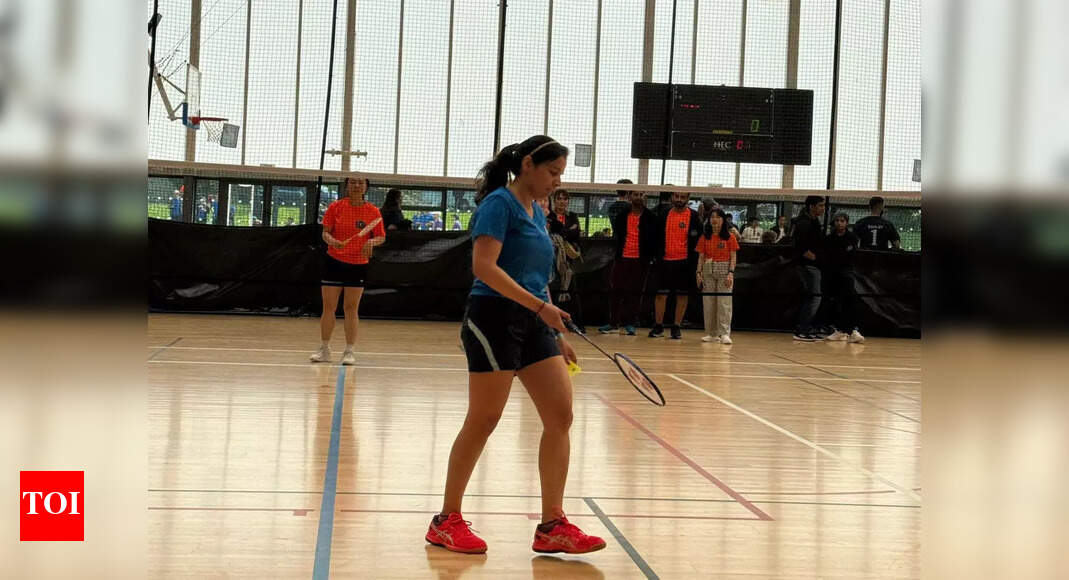 Jaipur girl Aakriti Batra wins gold in badminton in Paris | Events Movie News