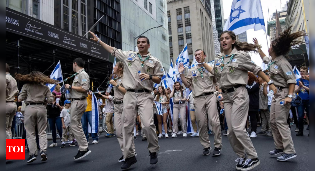 Parade for Israel in NYC focuses on solidarity this year as Gaza war casts a grim shadow – Times of India