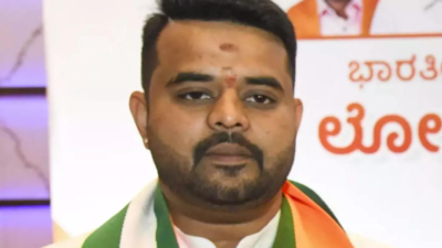 Karnataka sex tapes: HD Revanna does pujas for Prajwal's win