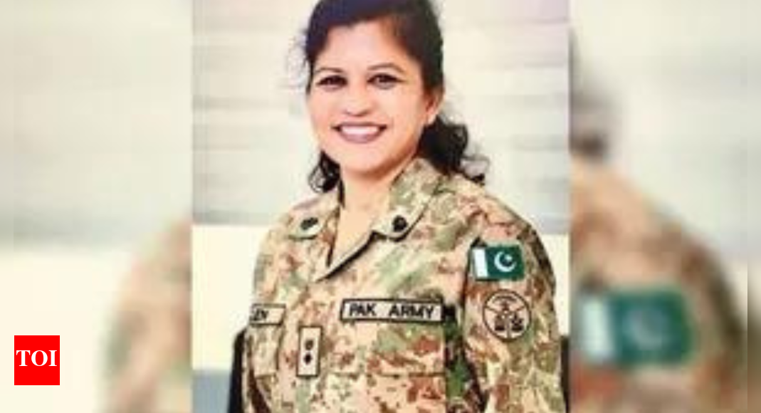 Helen Mary Roberts becomes first woman brigadier in Pakistan Army from minority community – Times of India