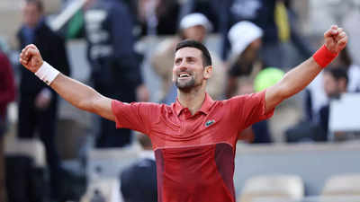 Novak Djokovic shrugs off injury, pips Cerundolo in another French Open  epic Tennis News Times of India