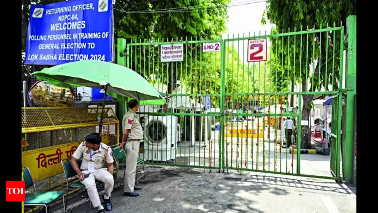 Security Arrangements: 3-Layered Security In Place For Peaceful Counting  Day | Delhi News - Times of India