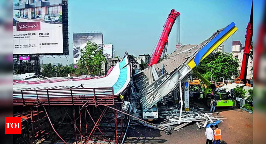 Hoarding Collapse: Police question BMC engineer on show-cause notice ...