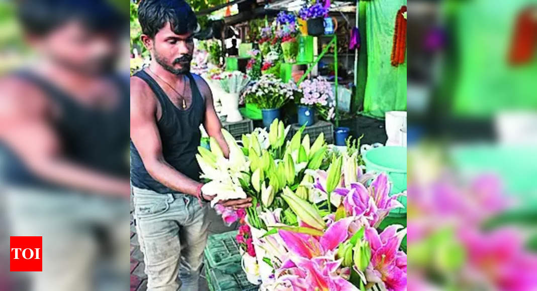 Florists: Florists and sweet shop owners expect bulk orders ...