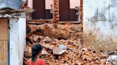 Two kids die in wall collapse at Rajendranagar