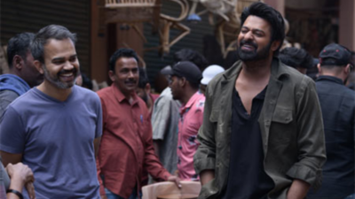 Prabhas wishes birthday to his 'Salaar' director Prashanth Neel; Says, 'Love you sir!'