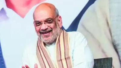 Amit Shah stamps his supremacy in Gandhinagar with 7.4 lakh win