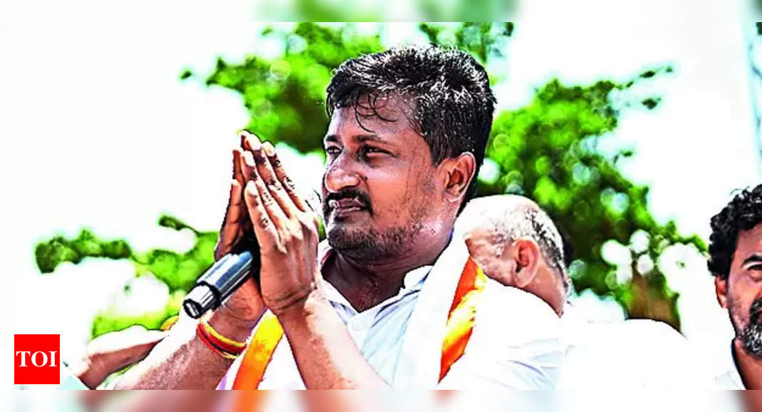 Nalgonda: Nalgonda gives Congress 'uttam' win with 5L majority ...