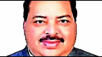 Bihar rejects four of six turncoats, rebel takes cake in Purnia