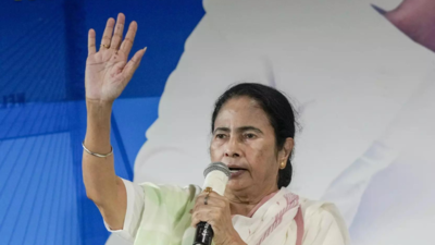 Mamata Banerjee’s gambit to ditch INDIA in West Bengal, ‘go ekla’ splits votes in her favour