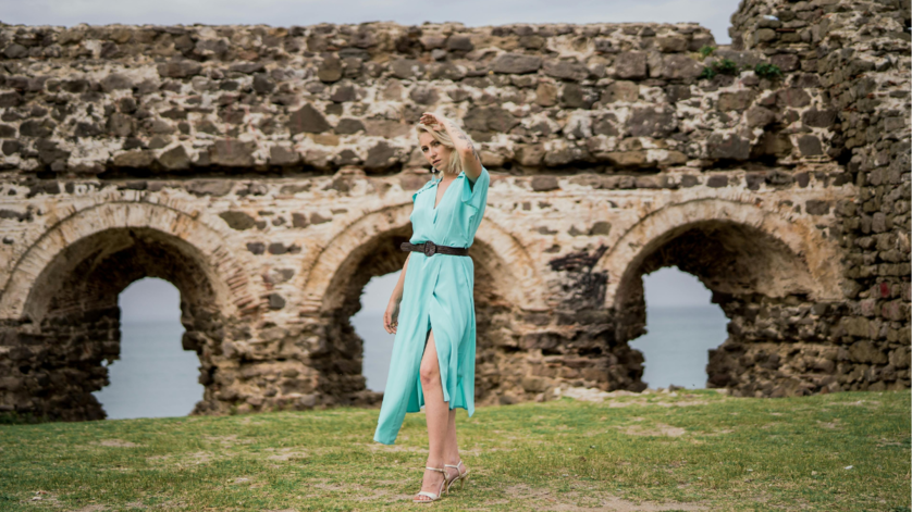 Midi Dresses For Women: Top Picks For A Stylish And Sophisticated Wardrobe Addition