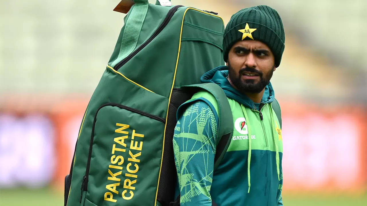 ‘I understand if you were MS Dhoni…’: Ahmed Shehzad slams Pakistan Cricket Board, accuses Babar Azam of favoritism – Times of India