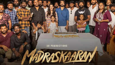 It's a shoot wrap-up for Shane Nigam's Tamil debut, 'Madraskaaran'