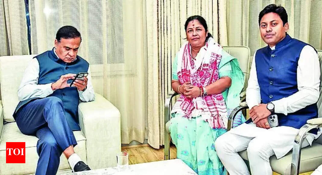 Gaurav: BJP MLA congratulates Gaurav, sparks war of words with Himanta | Guwahati News - Vimarsana News