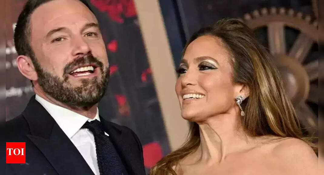 Photos of Jennifer Lopez and Ben Affleck's 60M mansion appear on real