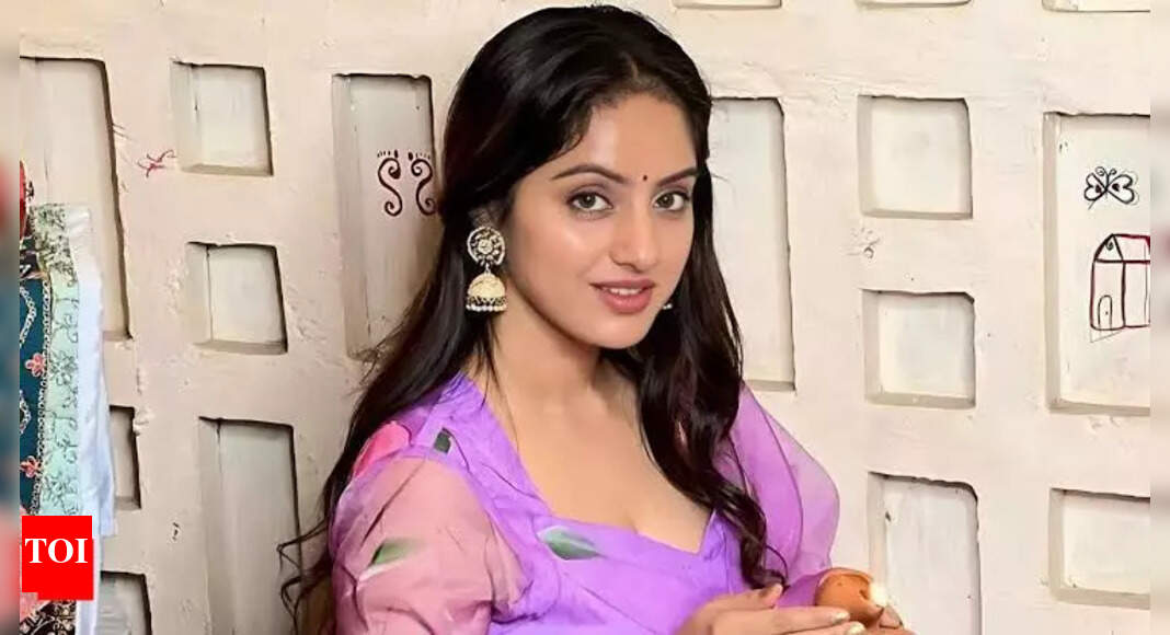 Exclusive - Deepika Singh on her recent eye injury; says 'Life mein jab bhi koi pareshaani aati hai Na it teaches you a lesson and brings a change in you - Vimarsana News