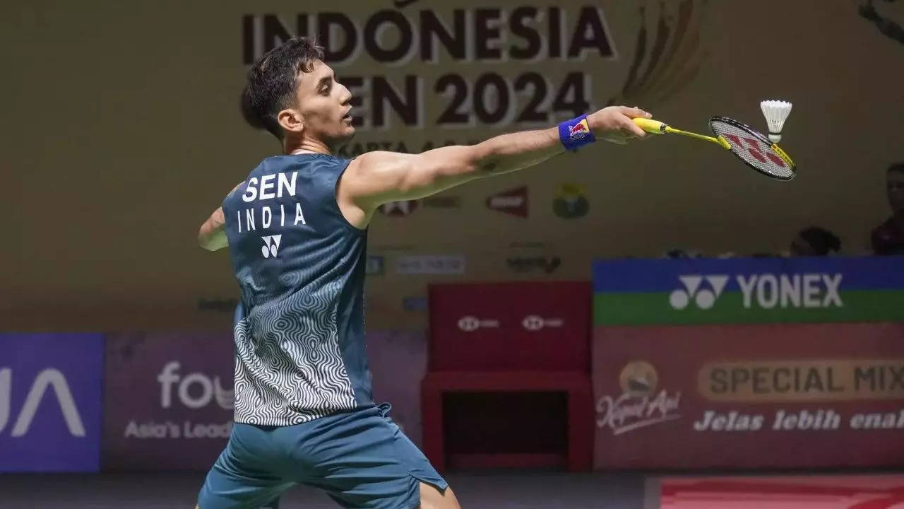 Lakshya Sen storms into quarterfinals at Indonesia Open | Badminton News -  Times of India