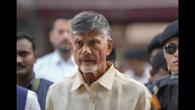 Naidu starts work on Andhra cabinet, holds talks with colleagues